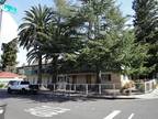 $2200 / 2br - 1200ft² - 2 BEDROOM 1 1/2 BATH WITH GARAGE 2br bedroom