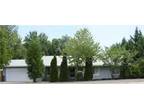 $1150 / 3br - 1630ft² - Clean 3 bed 2 bath house (Medford) (map) 3br bedroom