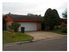 $1000 / 3br - 1534ft² - 3 bedrooms, 2 bath, 2 car garage in Harlingen