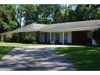 $1650 / 3br - 2536ft² - 3779 Rhonda Drive South (Mobile, AL ) (map) 3br bedroom
