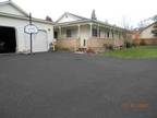 $950 / 3br - 1400ft² - Beautiful home w/ large yard (NW Redmond) 3br bedroom