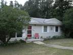 $850 / 3br - 1800ft² - Historic DeFuniak/Walk to the Lakeyard-Hardwood Floors