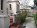 $2150 / 2br - Home with Dinning Rm, Breakfast Rm, Laundry