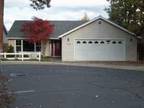 $1175 / 3br - 1454ft² - SINGLE FAMILY HOME ON CULDESAC, CUSTOM PAINTING &