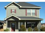 $1150 / 3br - 1722ft² - Stunning 3bed/2.5 bath, wood floors, Fireplace
