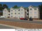 $950 / 3br - 1500ft² - 3 bed 2 bath condo for rent! Beautiful setting