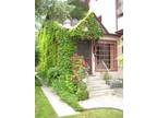 $550 / 1br - FurnishedCarriageHouse..WalkDowntown! (Downtown Boise) (map) 1br
