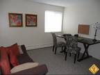 Apartment in prime location. $940/mo