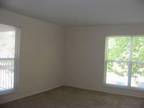 $920 / 3br - Convenient Location! Quite Surroundings (Glenmeade Village