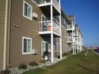 $635 / 1br - WASHER/DRYER | GARAGE | CHERRY CABINETS | BREAKFAST BAR | OPEN JUNE