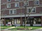 $600 / 1br - 400ft² - Studio apartments on W. Washington ave (380 W.