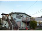 $600 / 2br - 800ft² - 2bed 1bath nice duplex (260 Pleasant Ave) (map) 2br