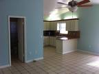 $1300 / 2br - 768ft² - House for Rent