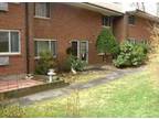 $1200 / 2br - 980ft² - 2 Bdrm 1.5 Bth Condo (Farmington) 2br bedroom