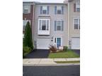 $1600 / 3br - 1803ft² - *Price Reduced* Spacious 3BR, 3.5BA Garage unit