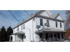 $525 / 2br - 1BA Bright & Clean charming Apt, Laundry Hook-Up in well managed 5