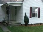 $550 / 2br - Cute 2-bedroom on Westside (Hartmetz Av) (map) 2br bedroom