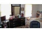 $ / 4br - 2.5 Bathrooms Spacious city living! Available mid-July/August