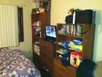 300ft² - Efficiency in PERFECT campus/Downtown location!