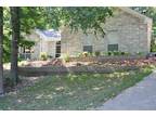 10878 Lost creek