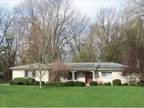 Farmington Hills, MI, Oakland County Home for Sale 3 Bedroom 2 Baths