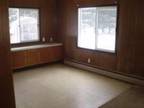 $800 / 3br - 1200ft² - COUNTRY LIVING (PROCTOR) (map) 3br bedroom