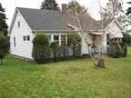 $895 / 2br - West Duluth, House (414 N 61st Ave W) 2br bedroom