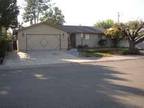 $ / 3br - 1350ft² - Westwood Manor 3/2 for rent (Redding) 3br bedroom