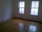 $1100 / 3br - 3 br 1 bath huge private yard (Charlton) 3br bedroom