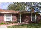 $925 / 2br - Beautiful 2 Bedroom 1 3/4 Bath Duplex (Ridgecrest) 2br bedroom