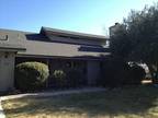 $1650 / 3br - Beautiful 3 Bed, 2 bath on a corner lot 284 Cheyenne Dr