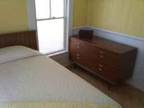 $650 / 1br - 1ba FULLY FURNISHED HOUSE JUST 6 BLOCKS FROM UF (1101 NW 5th Ave)