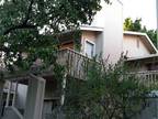 $2700 / 2br - Large, Secluded Convenient 2br/ 2ba Townhome Style Condominium