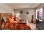 $1925 / 1br - 638ft² - Just one mile south of the El Camino Real & Woodside