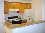 $1800 / 2br - Peninsula Place Condo
