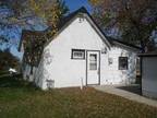 $450 / 2br - Staples Two Bedroom Home For Rent (Staples MN) (map) 2br bedroom