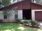 $950 / 3br - 3bd/2ba $950.00 (Near Tennis Court) 3br bedroom