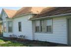 $725 / 2br - 6+ acres 2br in Topeka make a deal 2br bedroom