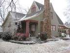 $750 / 3br - 1700ft² - Craftsman Farmhouse 2 ACRES (CARTHAGE MO) 3br bedroom
