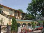 1200ft² - 1200 Sq. Ft! Newly Renovated!! Walk out patio and garden space!