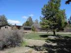$1195 / 3br - 5 GREENMONT DRIVE (Bend) (map) 3br bedroom