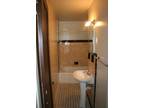 $720 / 2br - 700ft² - Large 2 Bedroom apartment (Highland park area) 2br