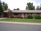 $ / 2br - 1500ft² - Ranch house in prime condition and location (north/central