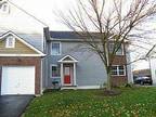 Contemporary Hilliard Condo-3 Bedroom, 2.5 bathroom and So Much Mor