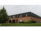 $ / 3br - 3bed, 1bath apartment, off-street parking (340 E.19th Ave) (map) 3br