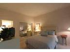 2br - TRAVELING NURSE OR HEALTHCARE WORKER (2 MINUTES TO MISSION HOSPITAL) 2br