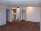 $650 / 2br - 1125ft² - Terrific.. HUGE.. ranch duplex (Pueblo West H50&Purcell)