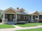 1500ft² - Excellent 3 Bed 1 Bath Arts and Crafts Historic Apartment (Historic