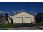 $725 / 2br - 886 NE HIDDEN VALLEY WAY #1 (Bend) (map) 2br bedroom