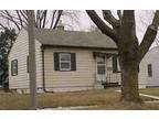 $650 / 2br - 900ft² - 2 br house for rent (223 hope ave waterloo) (map) 2br